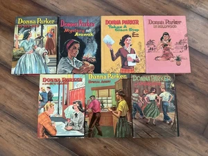 DONNA PARKER #1-7 • "ON HER OWN" • "HOLLYWOOD" • "GIANT STEP" • VINTAGE WHITMAN - Picture 1 of 15