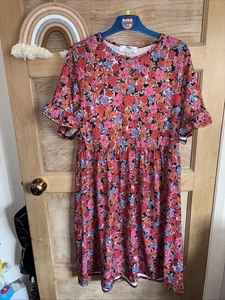 Ladies Beautiful Dress By Dorothy Perkins Size 14 Tall - Picture 1 of 3