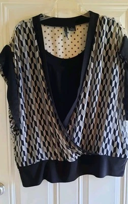 NEW DIRECTIONS Surplice Top w/ Attached Scoop Neck Tank - XL - Ext. Shldr Slvs - Image 1 of 4