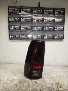 Driver Tail Light Classic Style Fits 05-07 SIERRA 1500 PICKUP 124085 - Picture 1 of 12