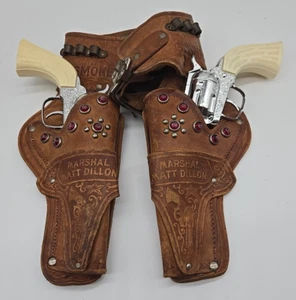 VTG 50s-60s GUNSMOKE MARSHAL MATT DILLON Leather Cap Gun Holster w/Pony Boy Guns - Picture 1 of 22