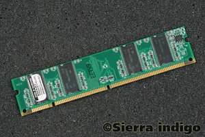 SMART SG572643FG8D6ILMH0 Server Memory RAM - Foto 1 di 1