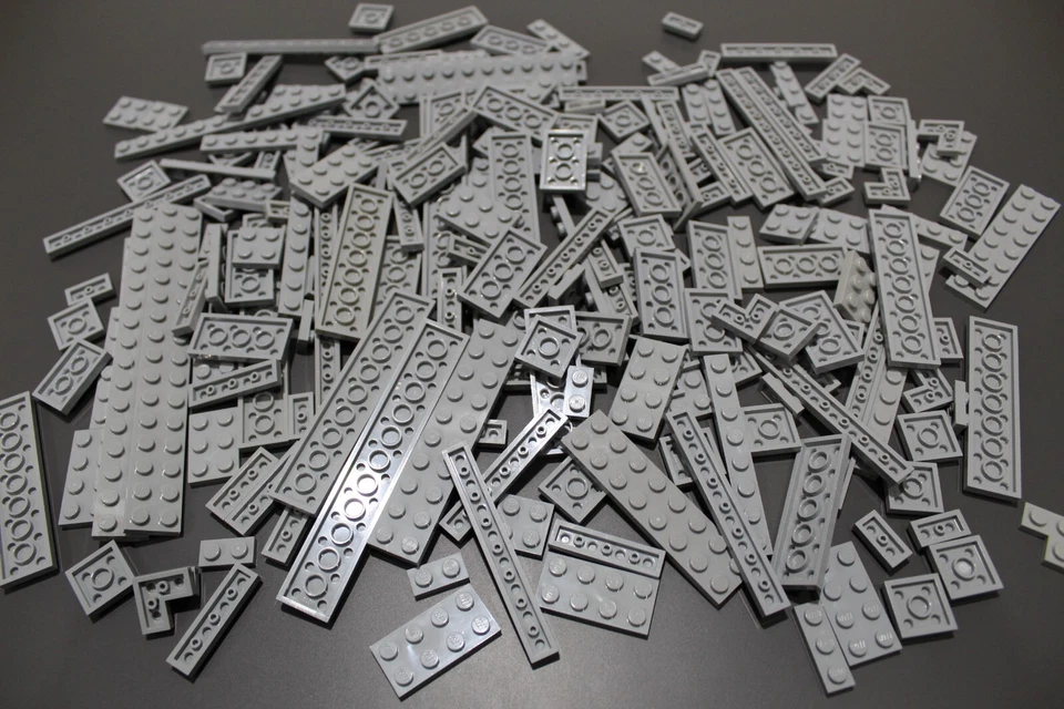 LEGO 200 Platten Plates einreihig zweireihig neu-hellgrau lightbluishgray #3930 - Bild 1 von 1