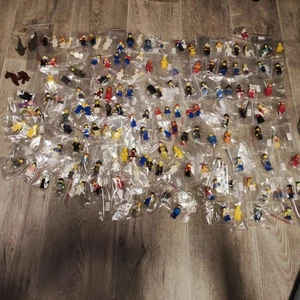 Lego 143 Figuren Minifiguren Lot Vintage Konvolut Sammlung City Space Pirat - Bild 1 von 11