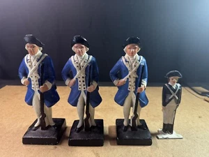 Set 4 soldatini coloniali vintage in ghisa - alti 7,5" - usura vernice - Foto 1 di 18