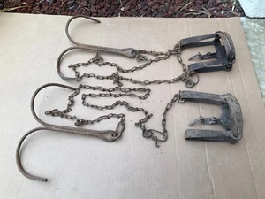 2 Vintage Animal Leg Hold Traps W/ Chain Drag - Picture 1 of 3