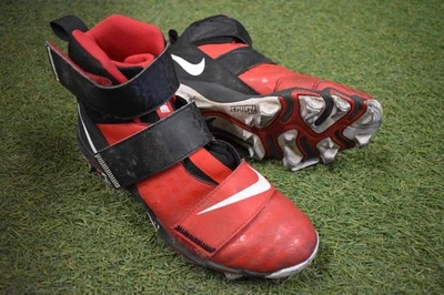 Nike Youth Football Cleats Fastflex Force AQ7723-601 Size 6Y Red - Image 1 of 2