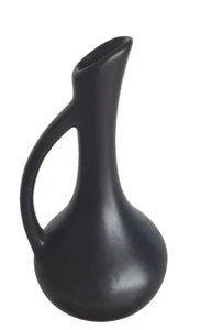 Vintage Royal Haeger USA Art Pottery RG92 Matte Black Handled Ewer Vase *7.5" - Picture 1 of 4
