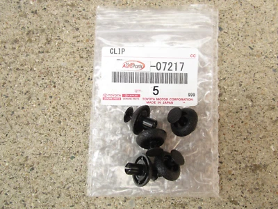 13 - 20 LEXUS GS350 SOPORTE RADIADOR SUPERIOR PROTECTOR CONTRA SALPICADURAS CUBIERTA CLIPS CANTIDAD 5 NUEVO Foto 1 de 3