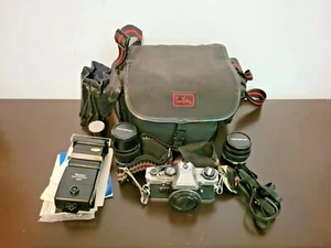 Olympus OM10 35mm SLR Film Camera 50mm Lens w/ Carrying Case - Picture 1 of 11