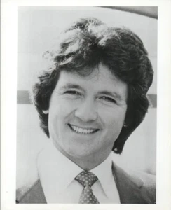 Patrick Duffy Photograph 8 x 10 Black And White Glossy 1986 Dallas CBS - Picture 1 of 2