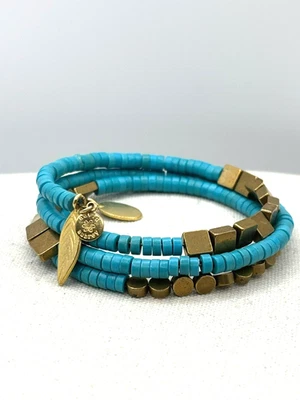 Brazalete envolvente David Aubrey Heishi piedra turquesa enchapado en latón 21 pulgadas Foto 1 de 4