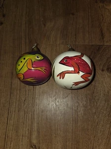 Adornos de Navidad de rana de arte popular mexicano pintados a mano - Imagen 1 de 10