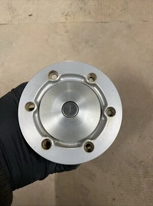 Vauxhall Vx220 Tankdeckel und Surround - Bild 1 von 7