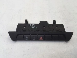 AUDI A1 Sportback 8XA, 8XF Tastenpanel 82A925301AE 1.00 Petrol 70kw 24269370 - Bild 1 von 5