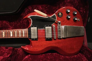 Gibson Historic Collection 1961 SG Standard Reissue w Maestro Vibrola Cherry - Picture 1 of 10