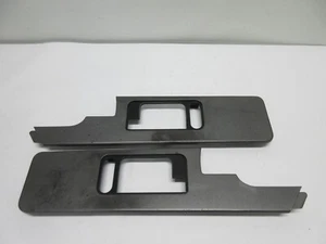 88-94 Chevrolet GMC Truck Suburban Blazer Manual Window Switch Panel Pair Set 2 - Picture 1 of 4