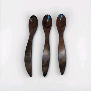 Set 3 cucchiaini da agitazione 9" vintage in legno intagliato a mano realizzati con Filippine - Foto 1 di 5