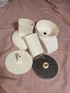 Sunbeam Oskar Food Processor 14181 Replacement Part Continuous Flow Chute Cover+ - Picture 1 of 4