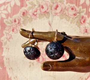 ANTIKES Paar Ohrringe aus GOLD und JAIS mit Sterndekor Ende 19.Jh. - Bild 1 von 9