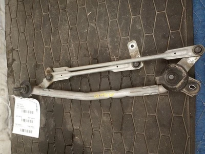 Wiper Transmission Sedan Fits 17-20 ELANTRA 3110178 - Image 1 of 4