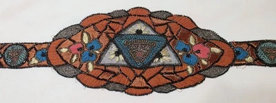 CINTURÓN BORDADO A MANO ALETA ORNAMENTADO AÑOS 20 PARA VESTIDO CON CUENTAS Y COJO DORADO Foto 1 de 4