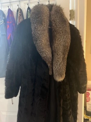 mink ranch fox collar coat - Image 1 of 4