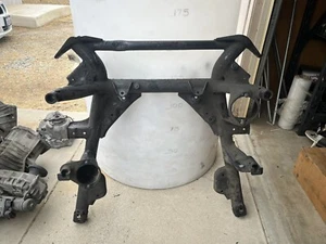 2000 - 2006 BMW X5 E53 Front Suspension Subframe Engine Cradle Crossmember Frame - Picture 1 of 13