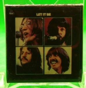 Pinback vintage The Beatles Let It Be botón - Imagen 1 de 2