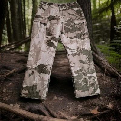 🦌 Cabela's Camo Thinsulate Quilt-Lined Hunting Pants Men's 42x34 Cargo Pockets - Image 1 of 4