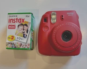 Fujifilm Instax Mini 8 Camera Salmon Pink with Instant Film - Picture 1 of 2