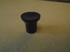 1 EA NOS PULL KNOB USED ON VARIOUS AIRCRAFT P/N: 597-8-32 - Picture 1 of 3
