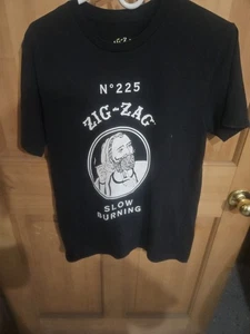 Zig-Zag Rolling Papers Classic T-Shirt - Black Size Large - Picture 1 of 3