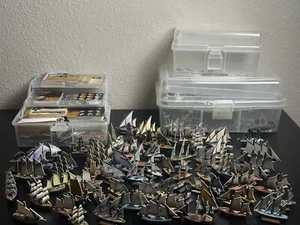 WizKids Pirates Of Caribbean CSG Pocket Models Big Lot Around 250 Pcs - Picture 1 of 16