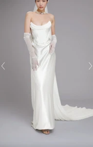 Vivienne Westwood Galaxy Cape Wedding Gown - Picture 1 of 12