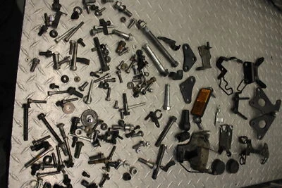 Yamaha V Star 650 XVS650AT 2008 Silverado pernos de montaje hardware Foto 1 de 4