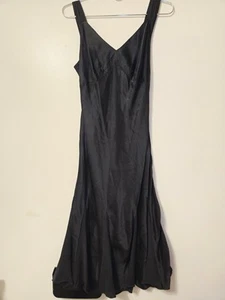 Isaac Mizrahi Midi Dress Nightgown Women 10 M Black Silk Rayon Witchy Whimigoth - Picture 1 of 8