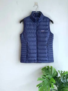 Patagonia Women's Dark Blue Down Puffer Vest, Size XS - Picture 1 of 16