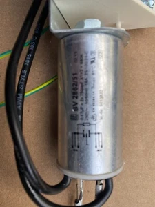 Miele  Dishwasher G 5675 SCVi Capacitor  M-Nr. 5013832 BV 2862/51 - Picture 1 of 5