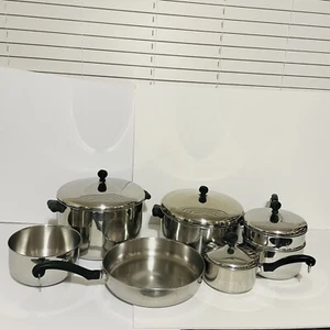 Pentole vintage FARBERWARE in acciaio inox rivestite in alluminio - 11 pezzi 8,6,2,1 qt e 10" - Foto 1 di 12
