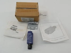 nVent Hoffman LDSWITCH Light Door Limit Switch Plunger Telemacanique XCKN2110... - Picture 1 of 14