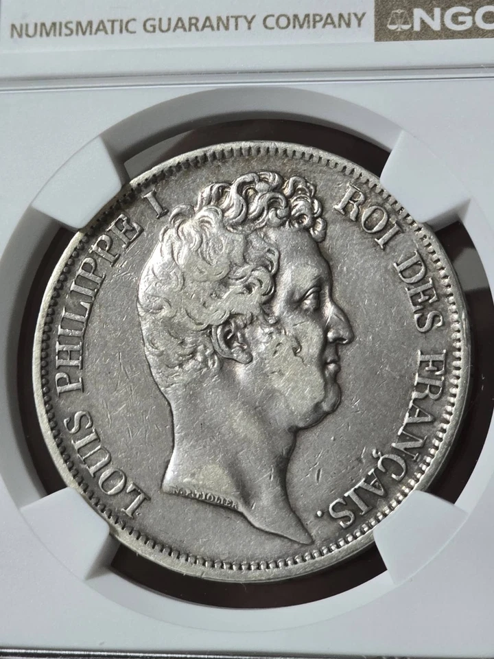 1831B Francia 5 francos cabeza desnuda incuse NGC XF detalles limpios Foto 1 de 3
