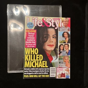 Life & Style Wochenmagazin Wer tötete Michael Jackson? Juli 2009 in einem Plastik - Bild 1 von 4