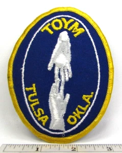Vintage Tulsa Oklahoma Youth Ministry TOYM Jacket Patch Touching Hands Religious - Picture 1 of 3