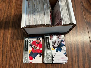 2021-22 UPPER DECK HOCKEY SERIES 2 COMPLETE SET ( 200 CARDS ) - Bild 1 von 1