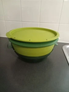 TUPPERWARE 3 Piece Microwave Steamer - Picture 1 of 3