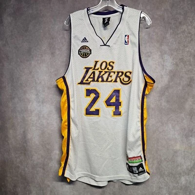 Редкая футболка универсального игрока Adidas Noche Latina Los Lakers Коби Брайанта 24 белая мужская размер XL - Изображение 1 из 4