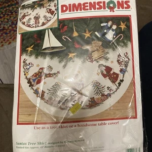 Dimensions Santas Tree Skirt Table Cover Christmas Vintage Counted Cross Stitch 8487 - Bild 1 von 13
