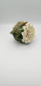 Cosmos Tea Time Collection Chrysanthemum Teapot Butterfly Lid 8oz Chips - Picture 1 of 13