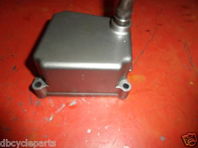 SUZUKI GSX-R 600 GSXR600 GSXR 2001 OEM CAJA DE MANIVELA VENTILACIÓN CONJUNTO 2001-2003  Foto 1 de 4